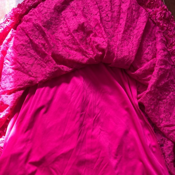 Gorgeous evening dress - Picture 4 of 5